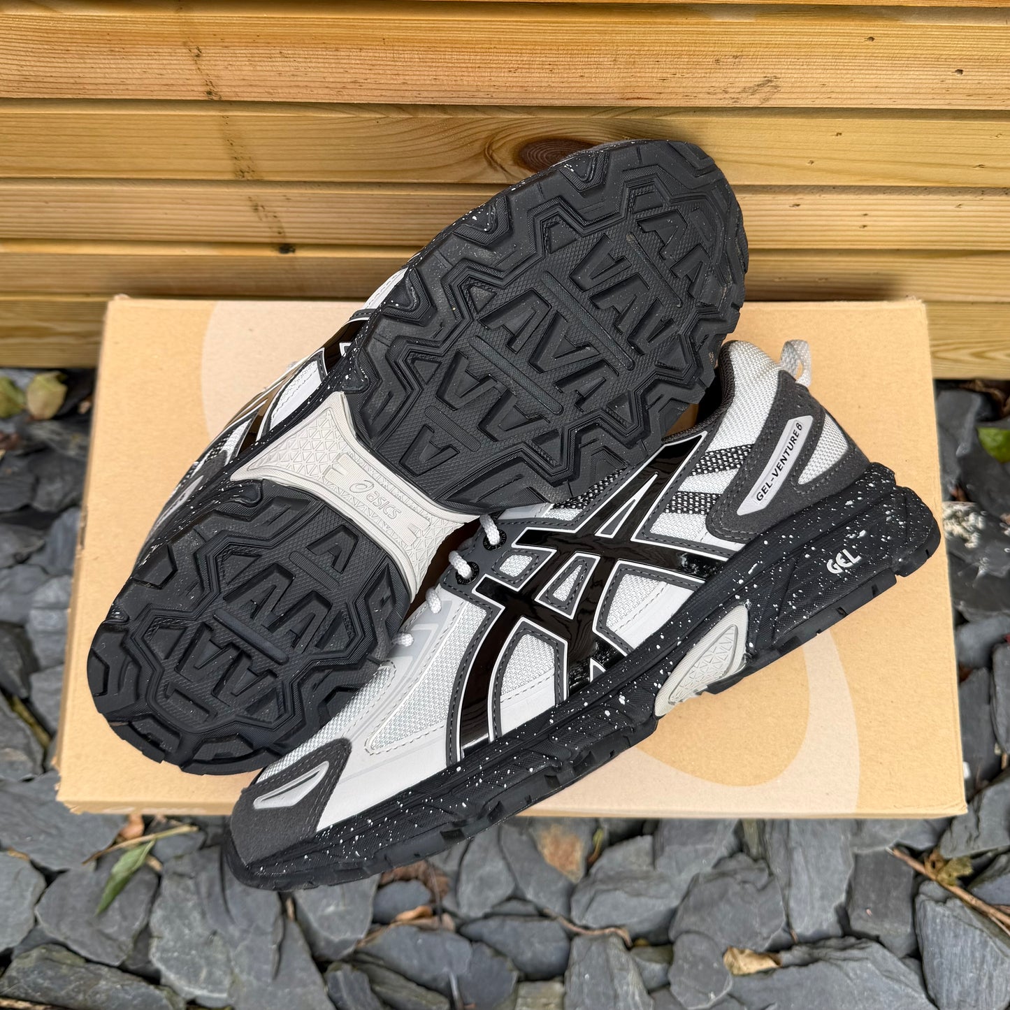 Asics Gel-Venture 6 - Glacier Grey / Black - UK7