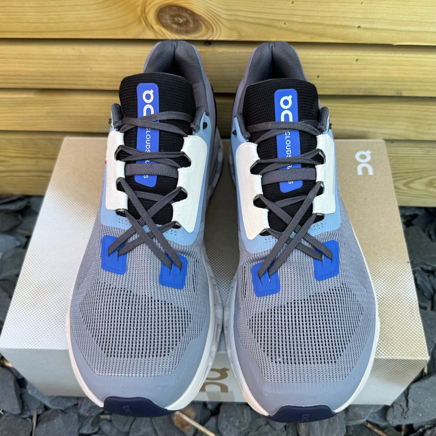 On Running CloudStratus 2 - Fossil / Midnight - UK9.5