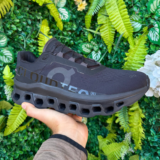 On Running CloudMonster - Triple Black - UK9.5