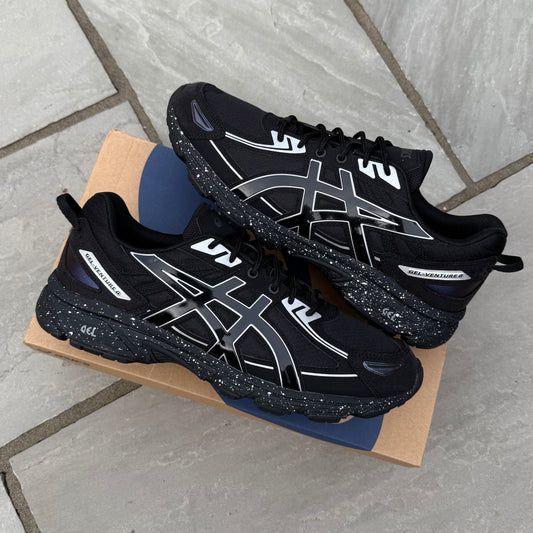 Asics Gel-Venture 6 - Black / Silver Metallic - UK10