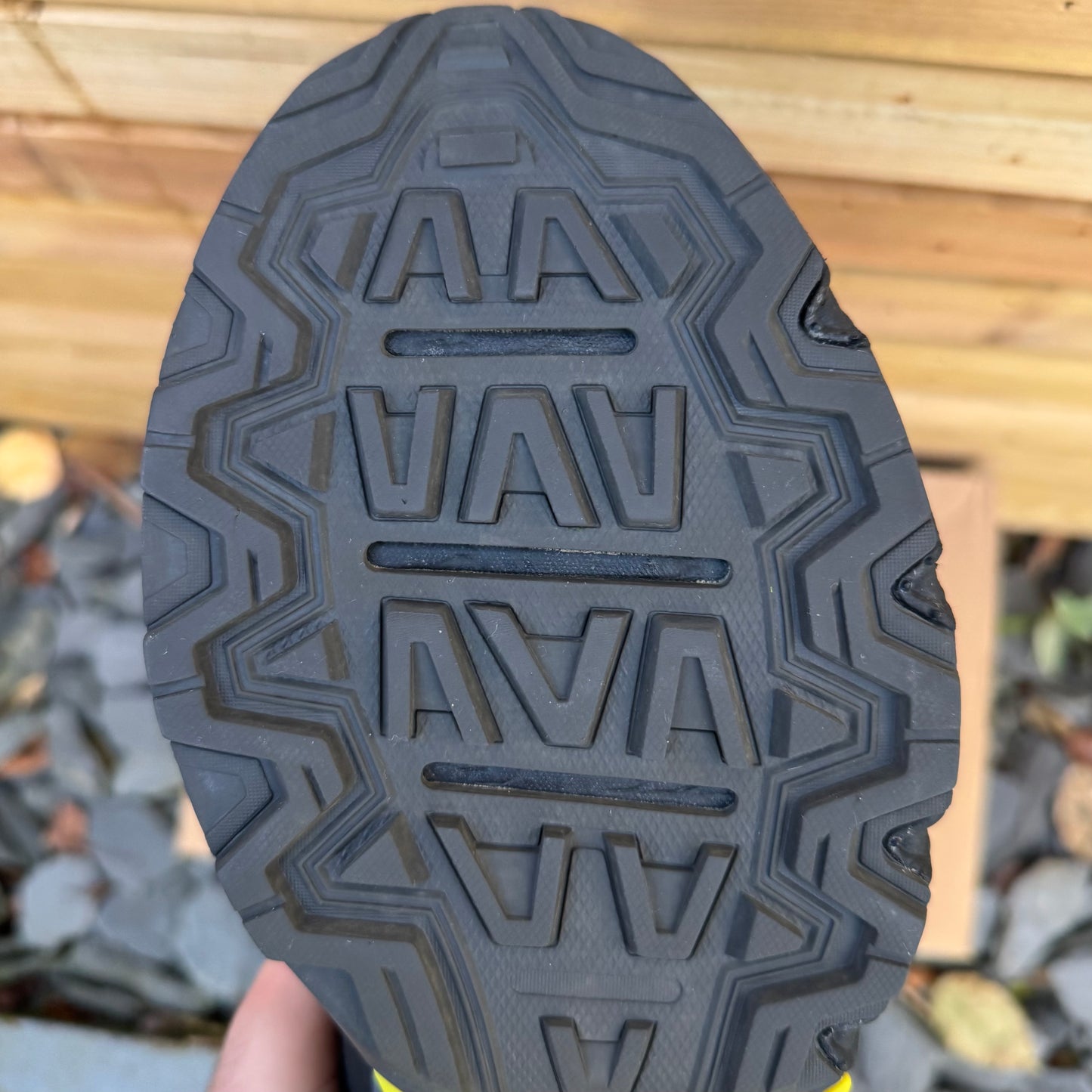 Asics Gel-Venture 6 - Black / Yellow - UK10