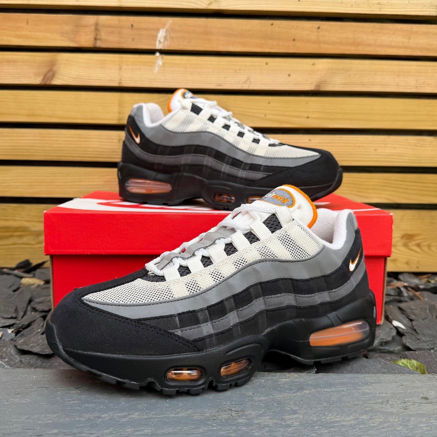 Nike Air Max 95 OG Big Bubble - Orange Ceramic - UK8
