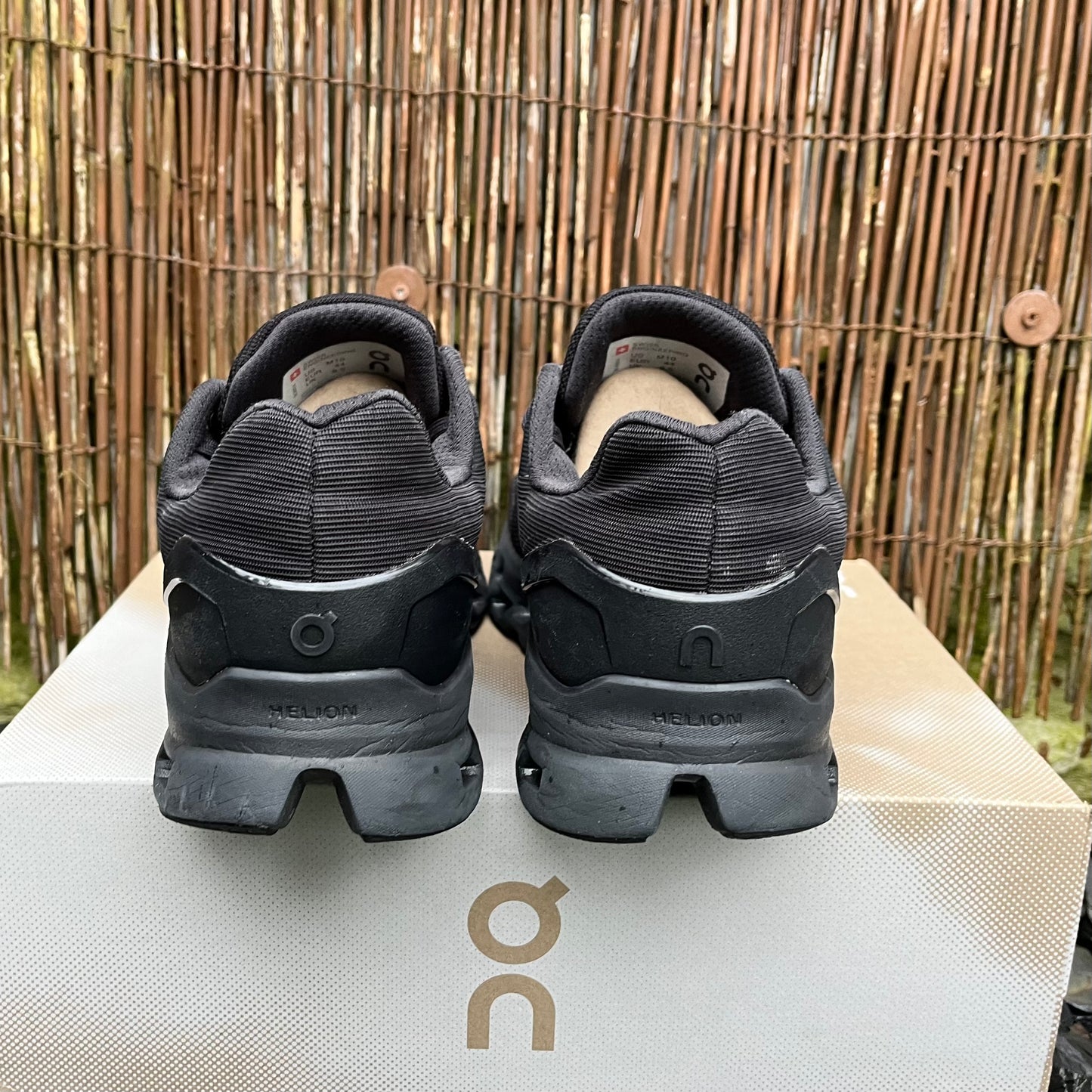 On Running CloudStratus Triple Black UK9.5