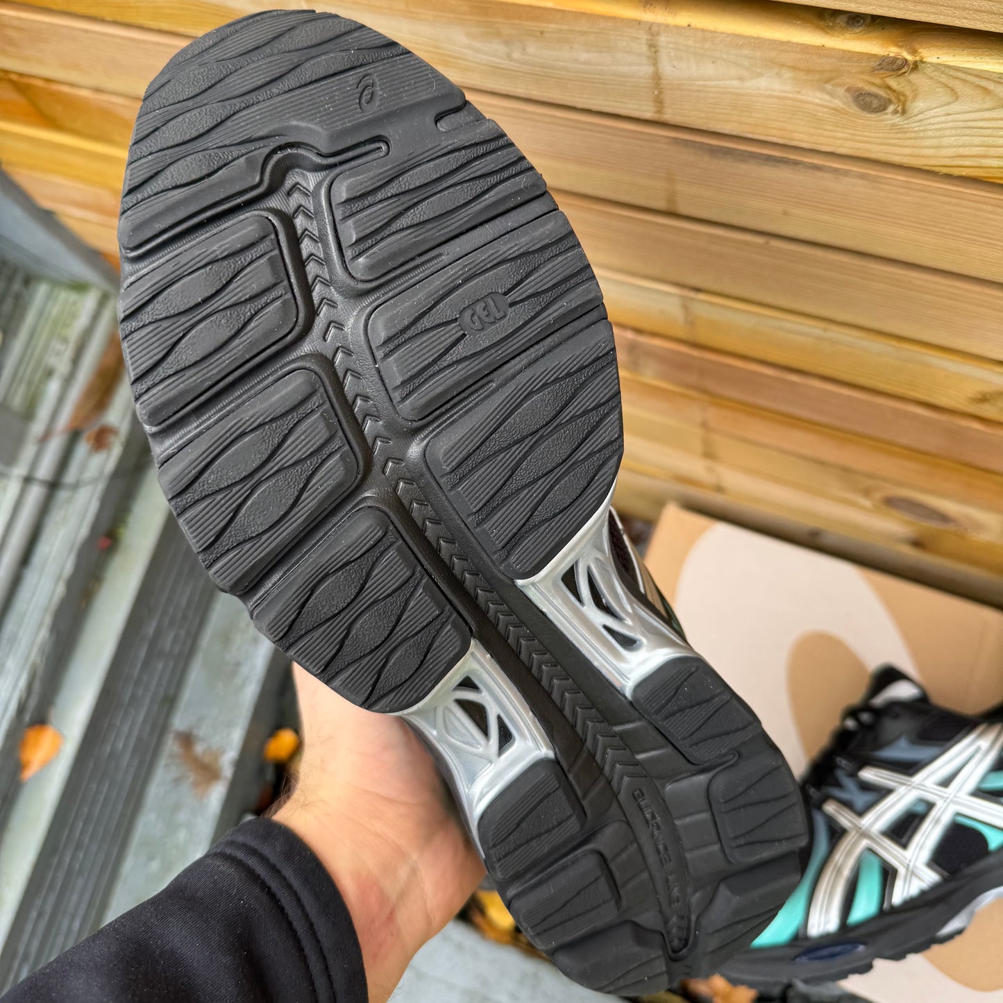 Asics Gel-Sekiran - Black / Waterfall - UK10