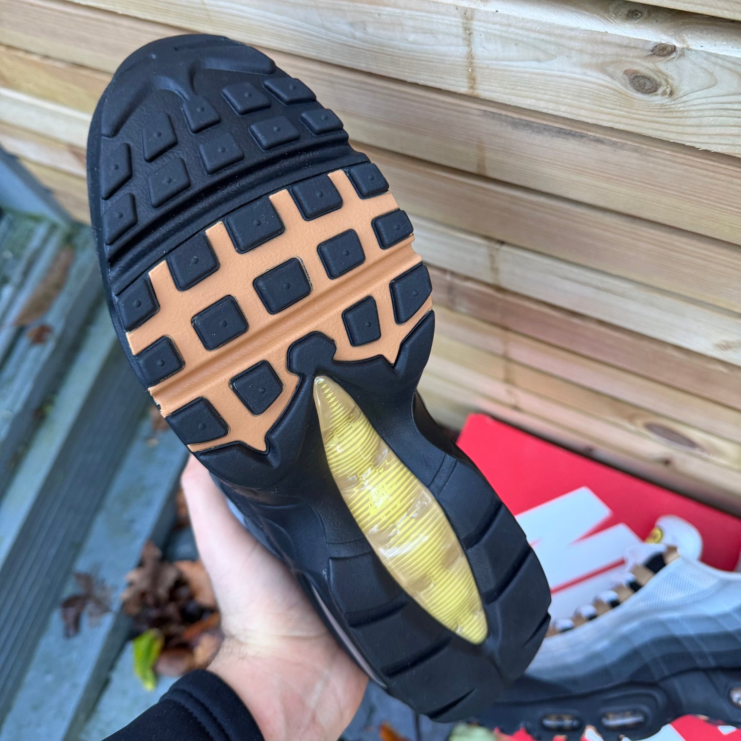 Nike Air Max 95 Icons - Strike Yellow - UK8 - Brand New