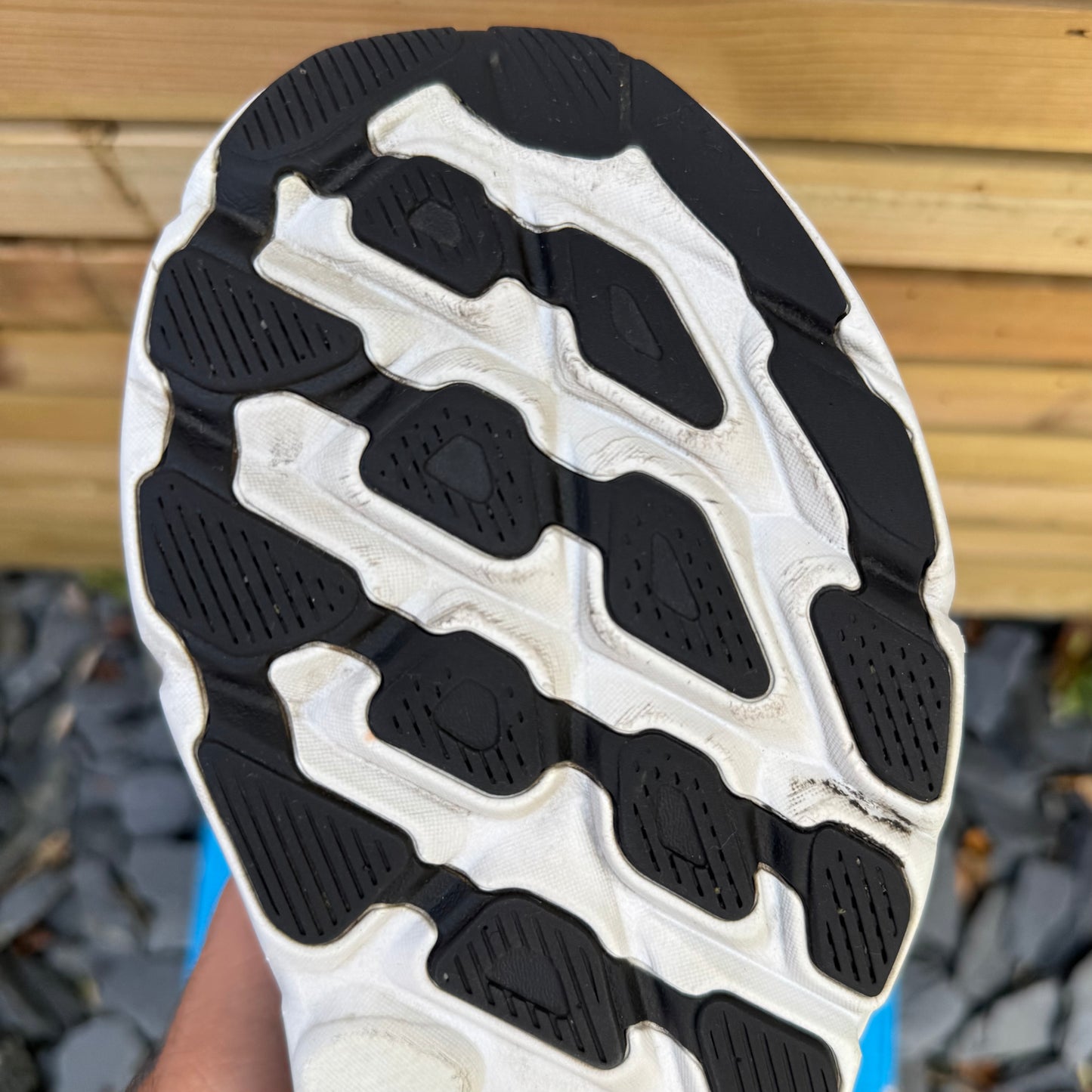 Hoka Clifton 9 - Black / Outer Orbit - UK7