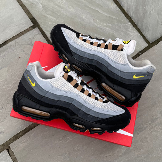 Nike Air Max 95 Icons - Strike Yellow - UK9.5