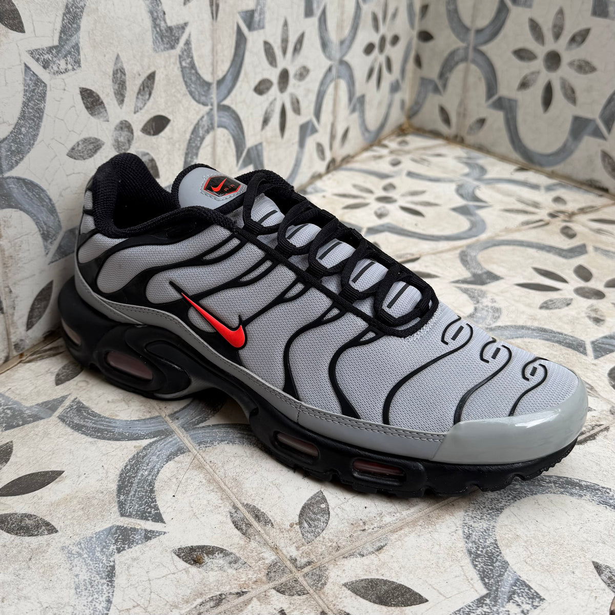 Nike Air Max Plus TN - Wolf Grey - UK9.5