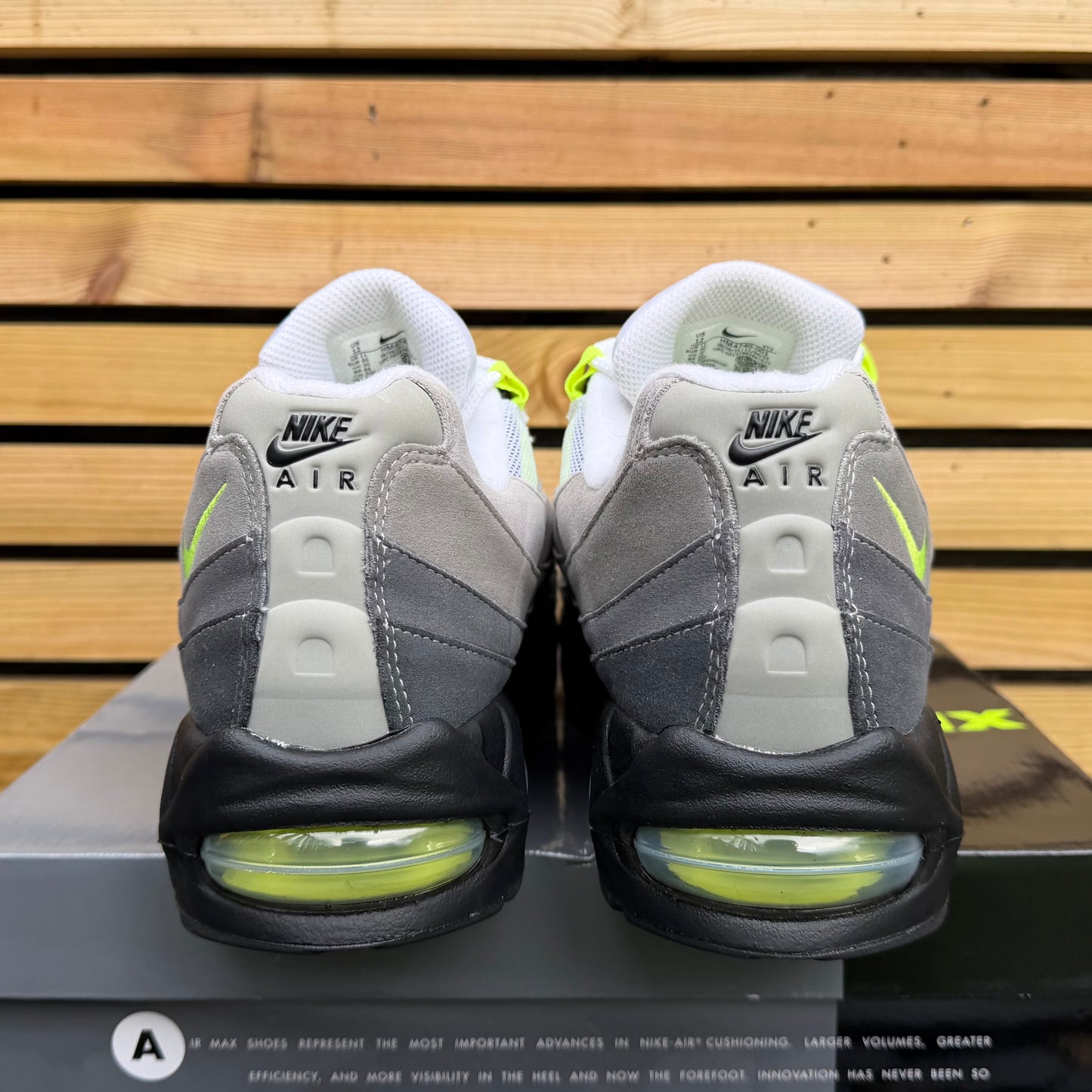 Nike Air Max 95 OG Big Bubble - Neon 2025 - UK11