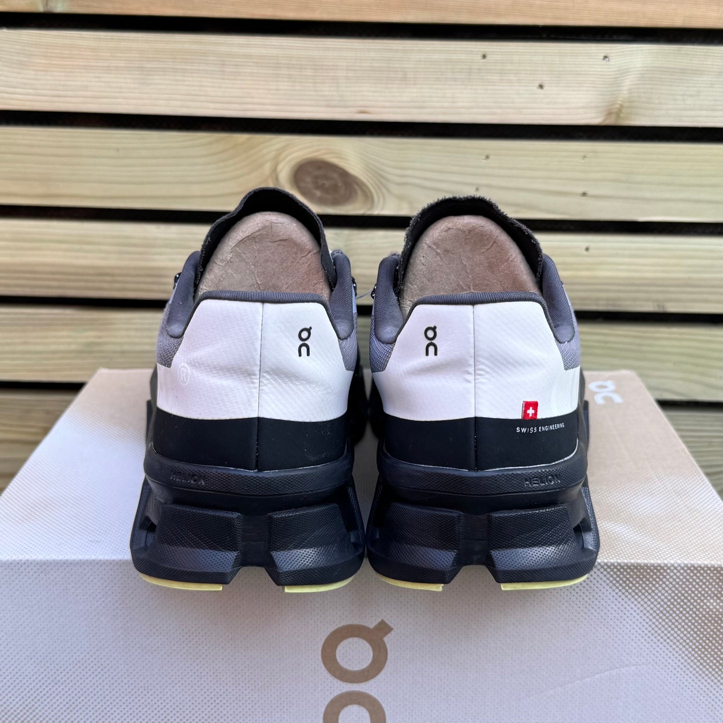 On Running CloudMonster - Fossil / Magnet - UK8.5