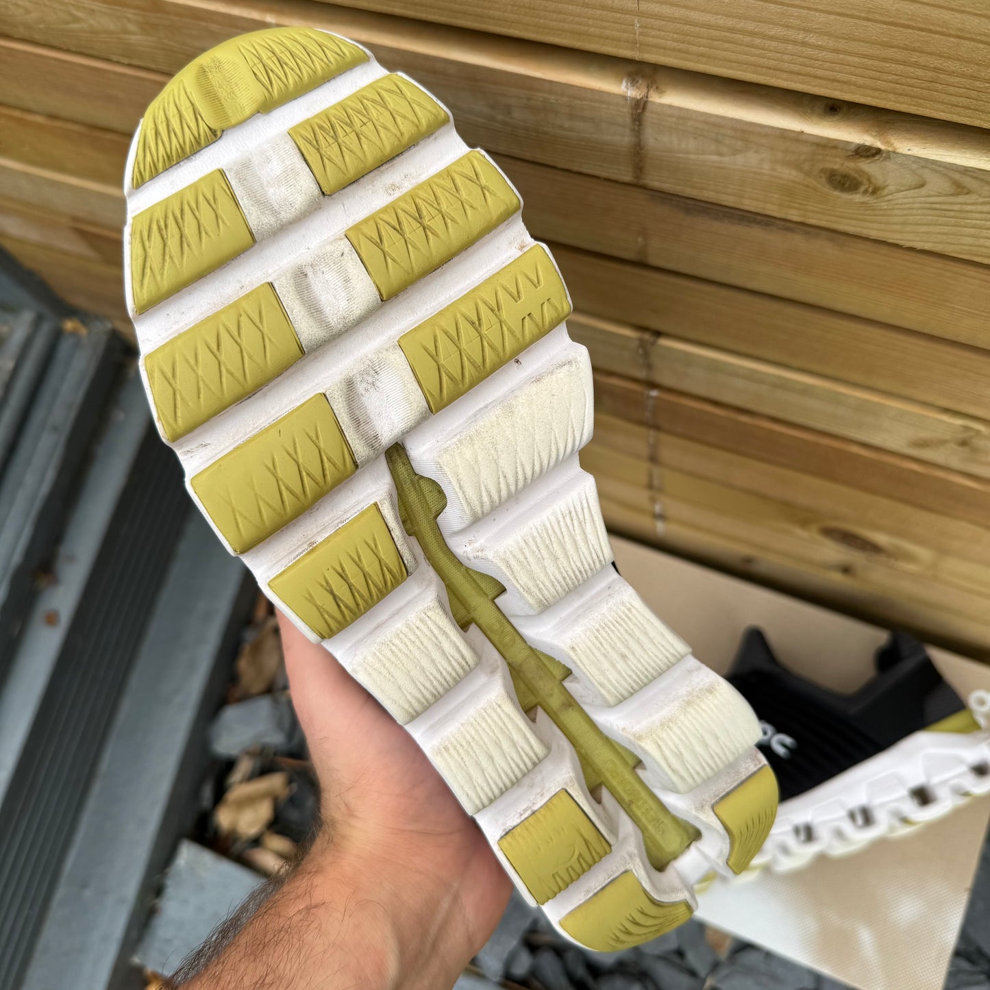 On Running CloudSwift 2.0 - Magnet Black / Citron Yellow - UK9