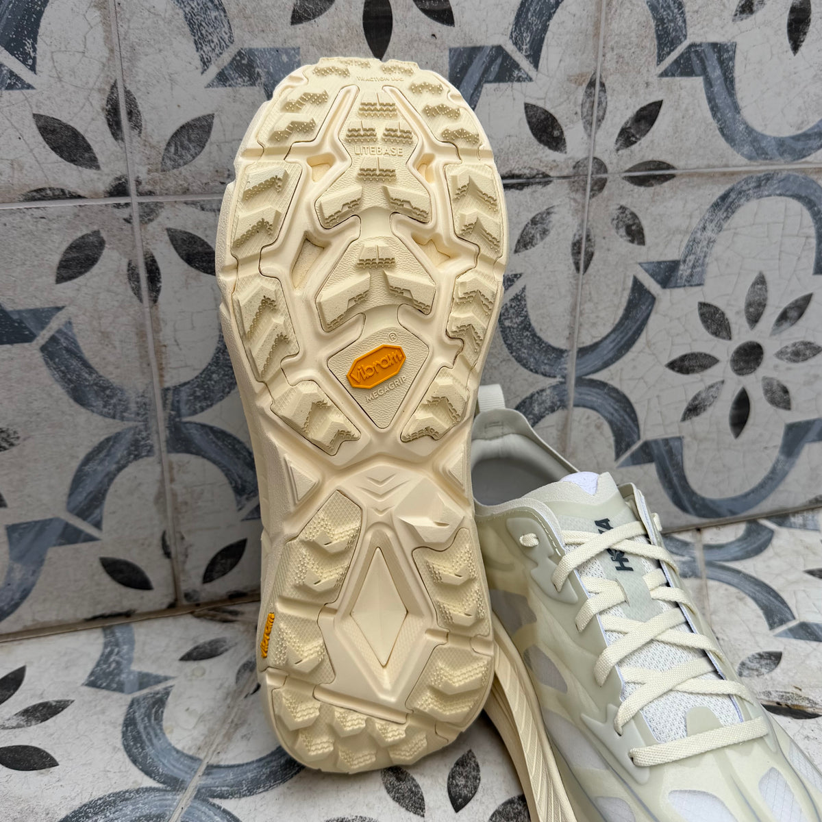 Hoka Mafate Speed 4 Lite - Truffle / Salt - Multiple Sizes - Brand New