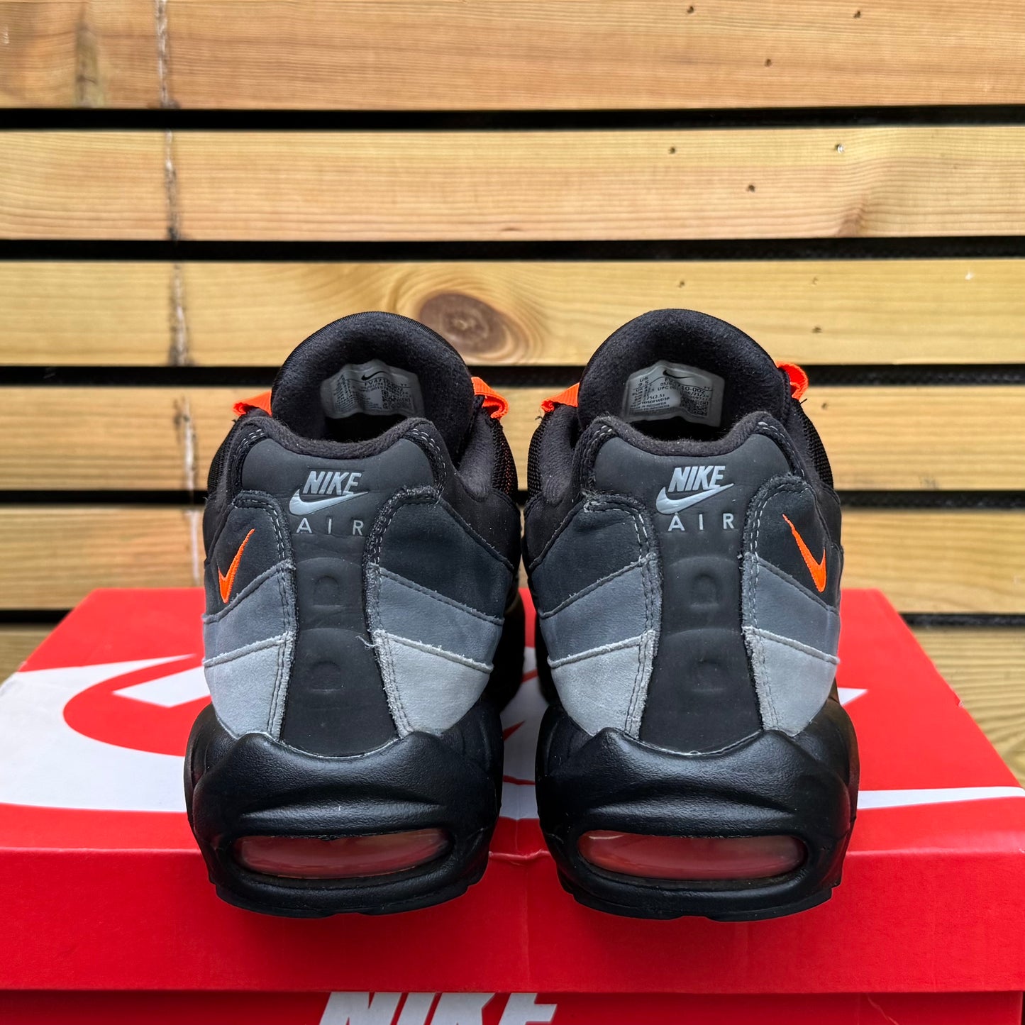 Nike Air Max 95 - Hyper Crimson - UK8.5