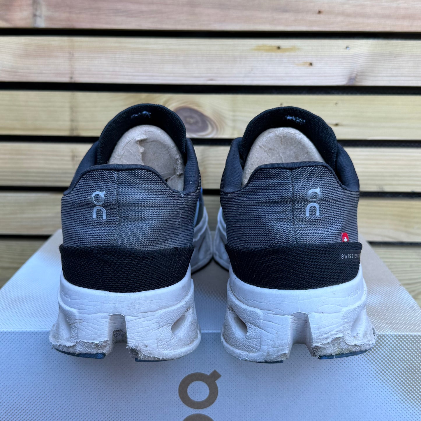 On Running CloudEclipse - Black / Frost - UK9.5