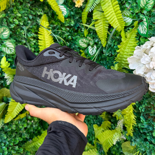 Hoka Challenger 7 Gore-Tex - Triple Black - UK11