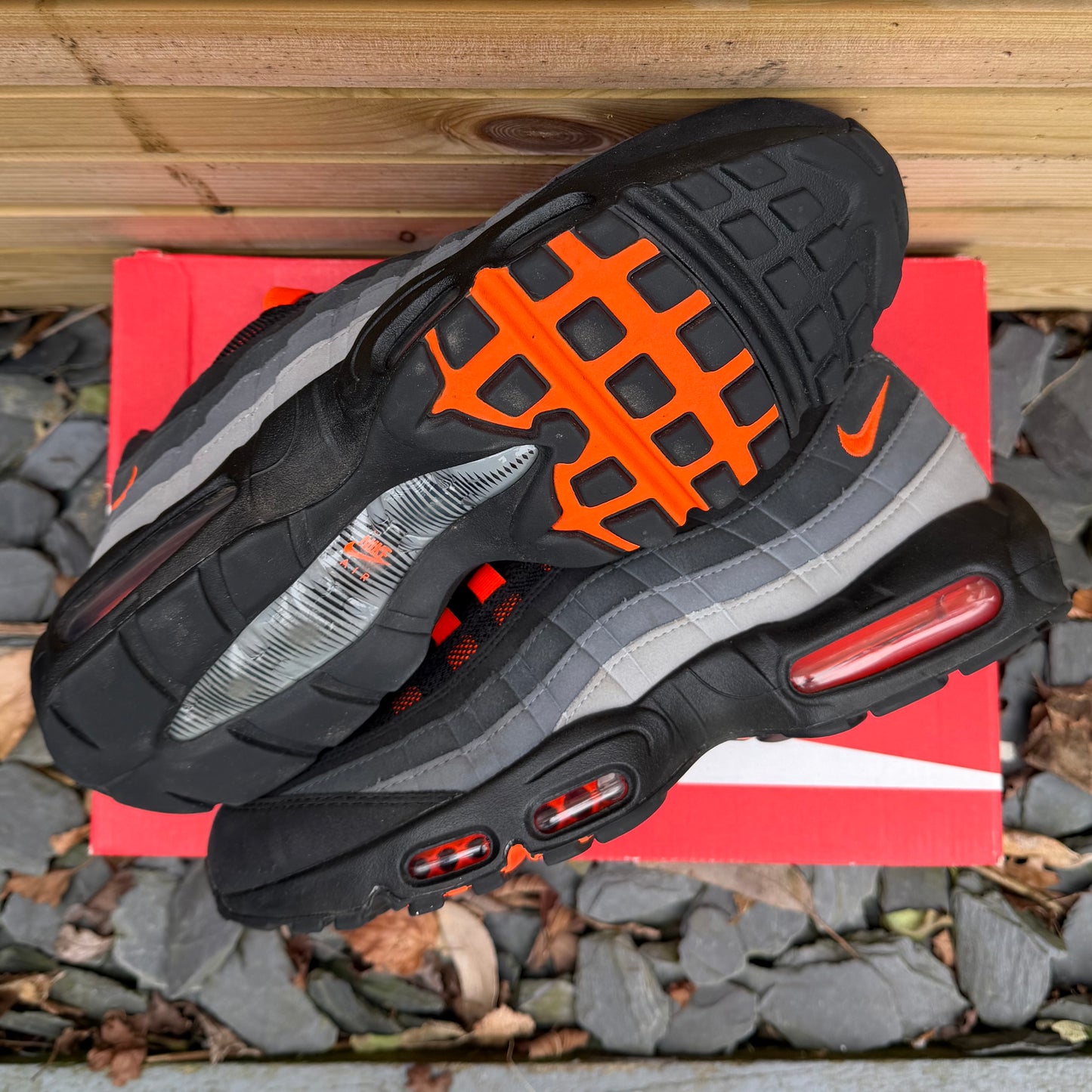 Nike Air Max 95 - Hyper Crimson - UK10