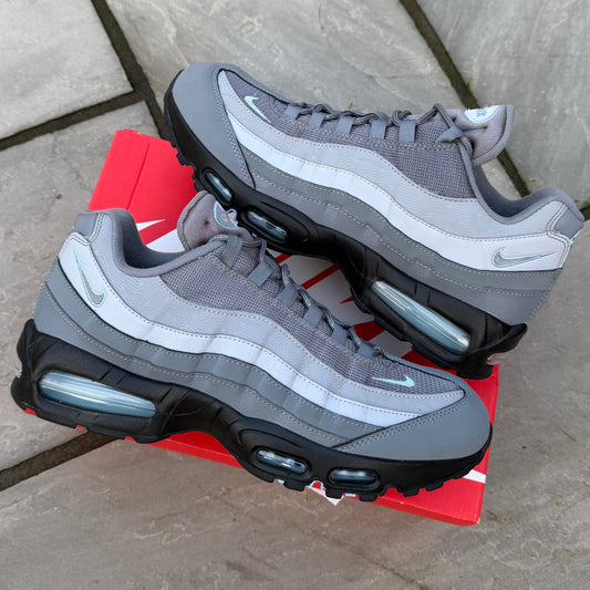 Nike Air Max 95 OG Big Bubble - Cool Grey / Psychic Blue - UK11