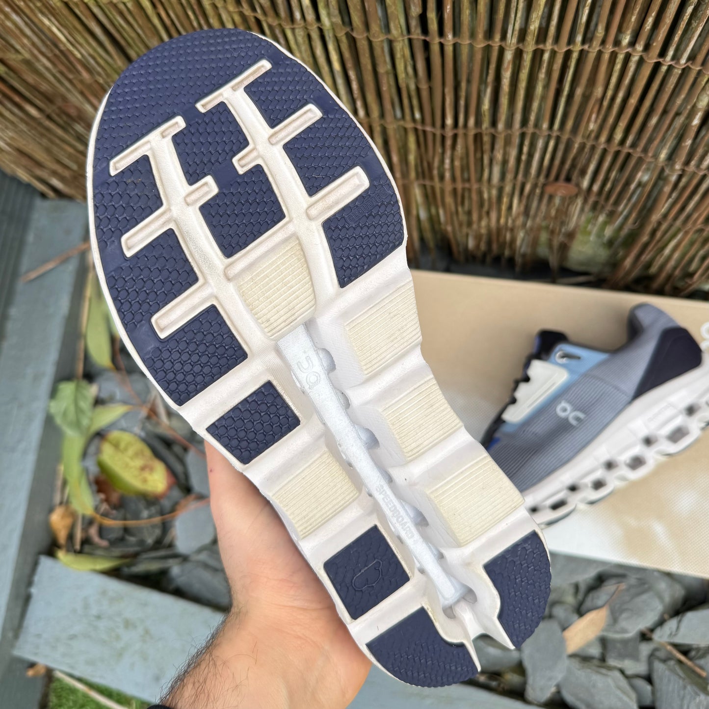 On Running CloudStratus 2 - Fossil / Midnight - UK8