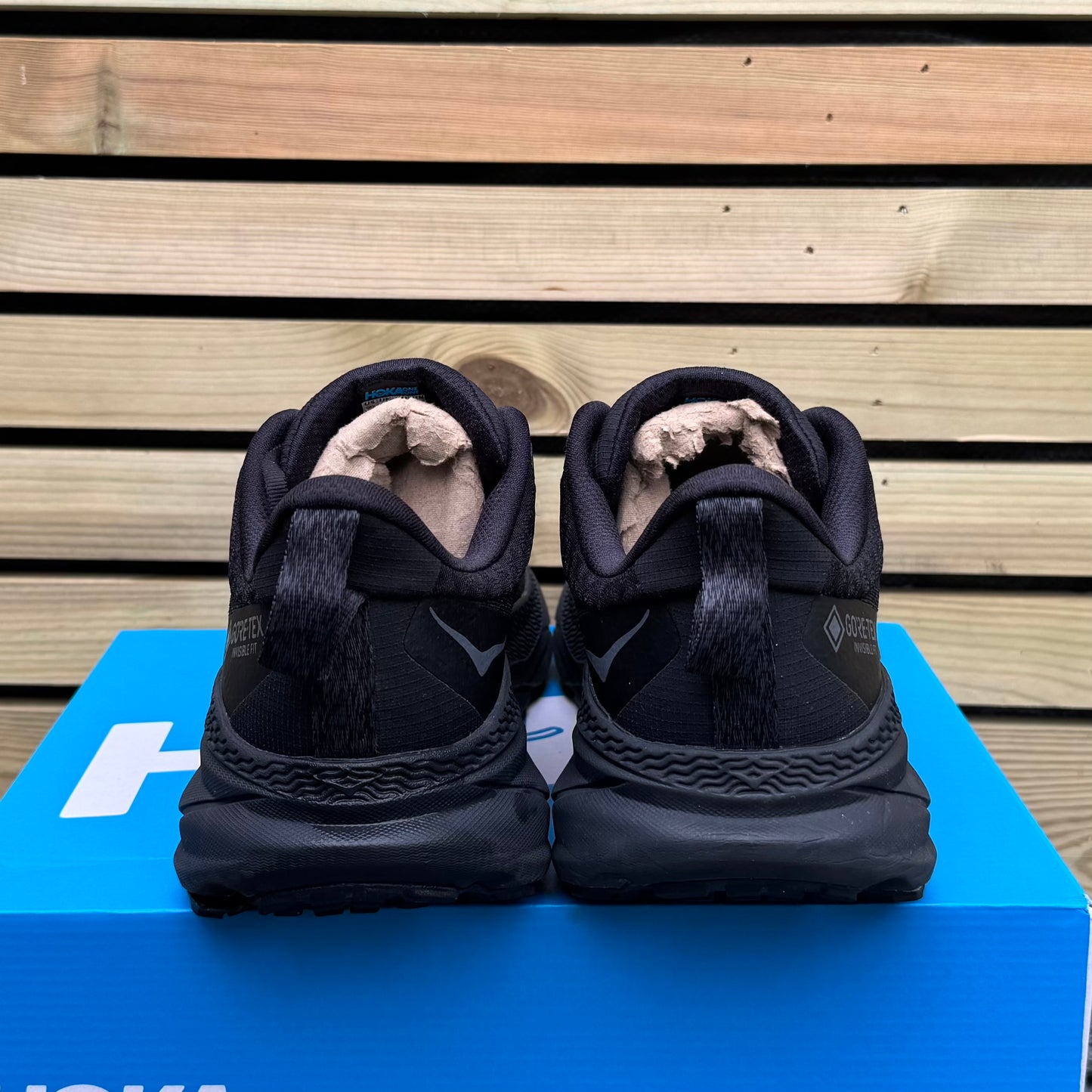 Hoka Challenger 7 Gore-Tex - Triple Black - UK8.5