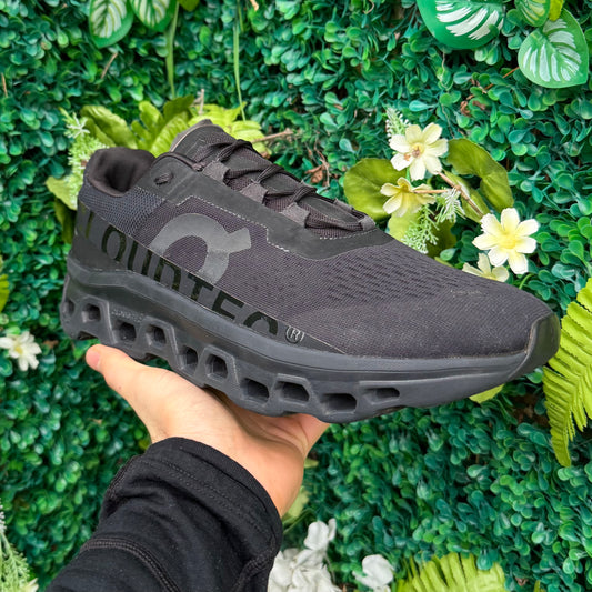 On Running CloudMonster - Triple Black - UK10.5