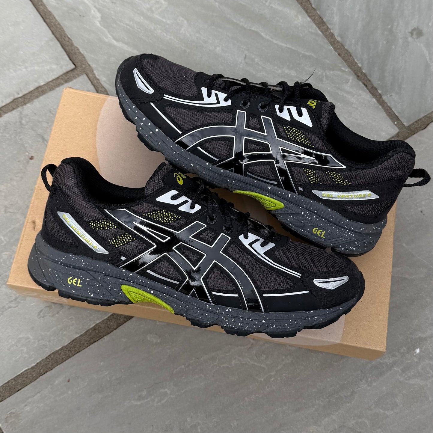 Asics Gel-Venture 6 - Obsidian / Lime - UK8