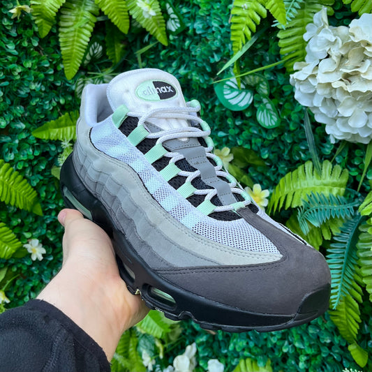 Nike Air Max 95 Fresh Mint UK10