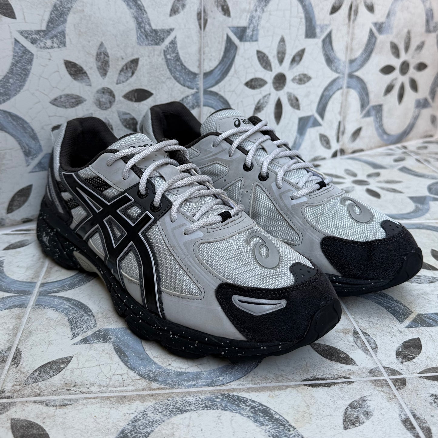 Asics Gel-Venture 6 - Glacier Grey / Black - UK7.5