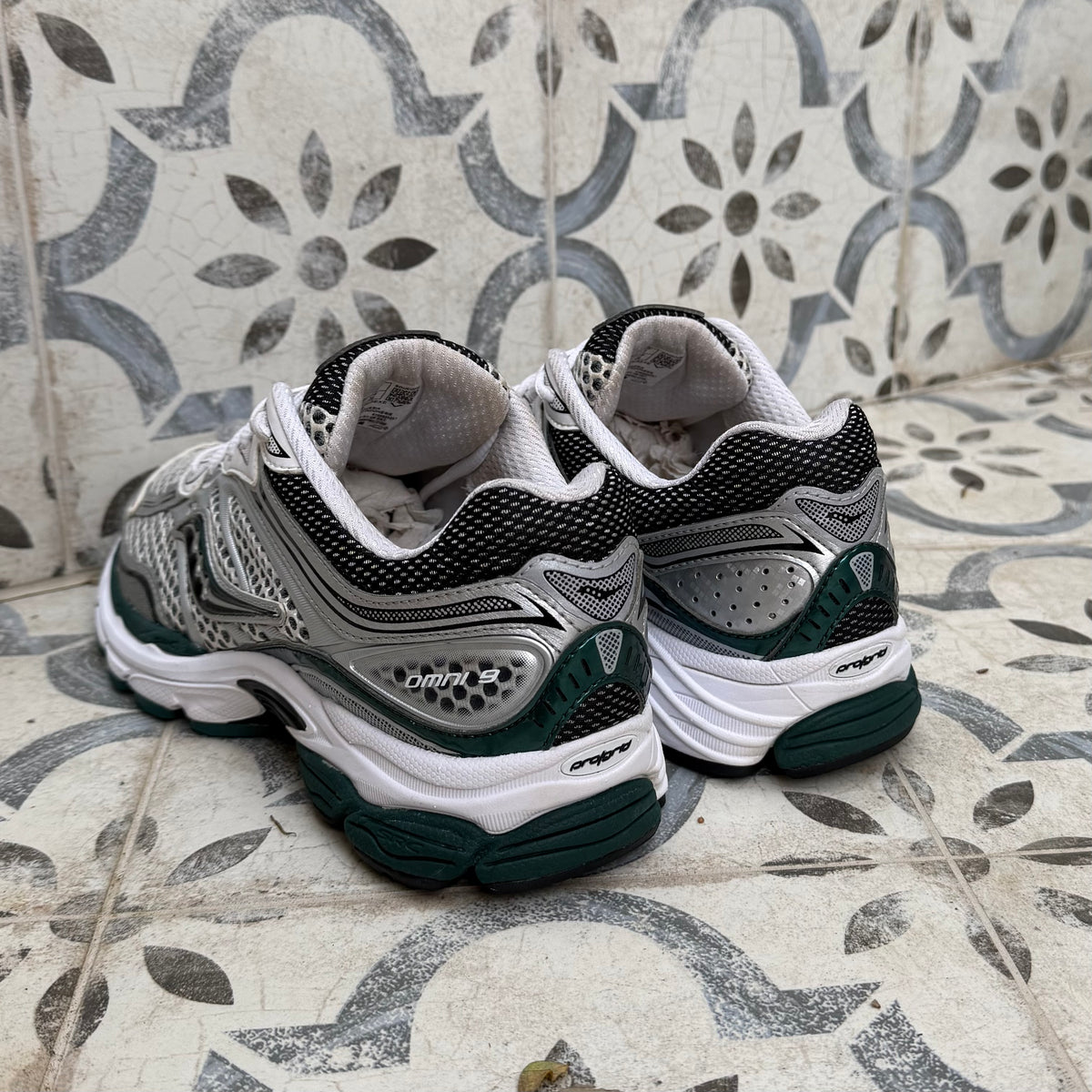 Saucony ProGrid Omni 9 - Forest Green - UK7