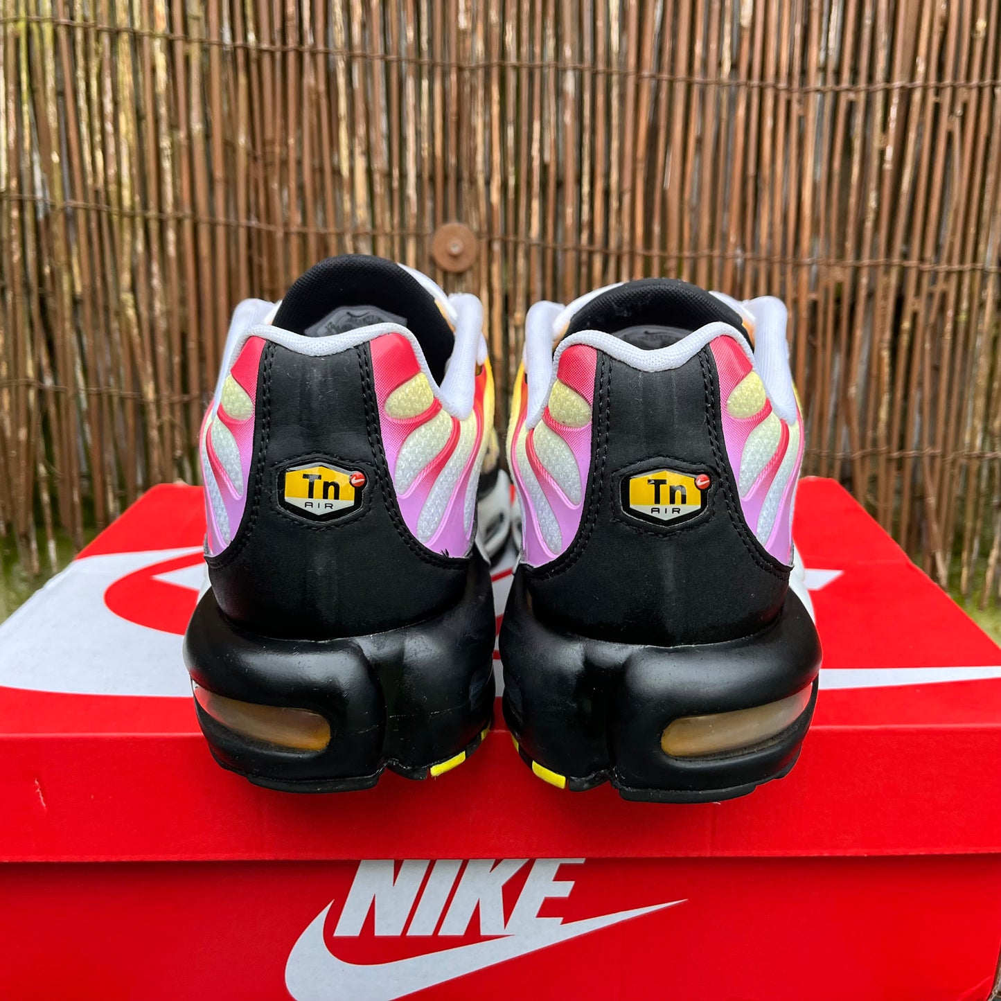 Nike Air Max Plus TN Laser Orange Fuchsia