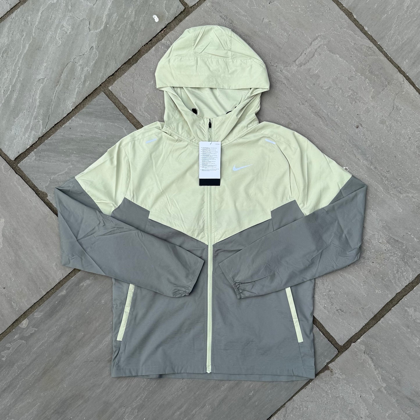 Nike Repel UV Windrunner Jacket - Olive Aura / Dark Stucco - Multiple Sizes - Brand New