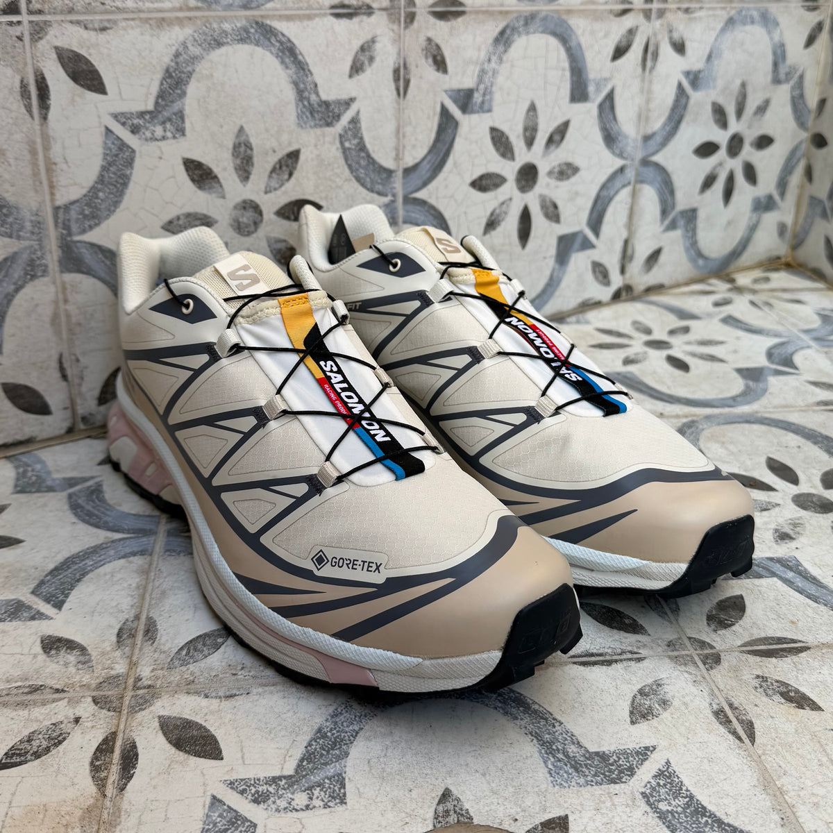 Salomon XT-6 Gore-Tex - Almond Milk / Feather Grey / Pale Mauve - UK12 - Brand New