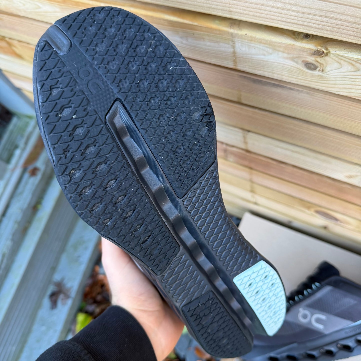 On Running CloudSurfer Next - Black / Bay - UK11