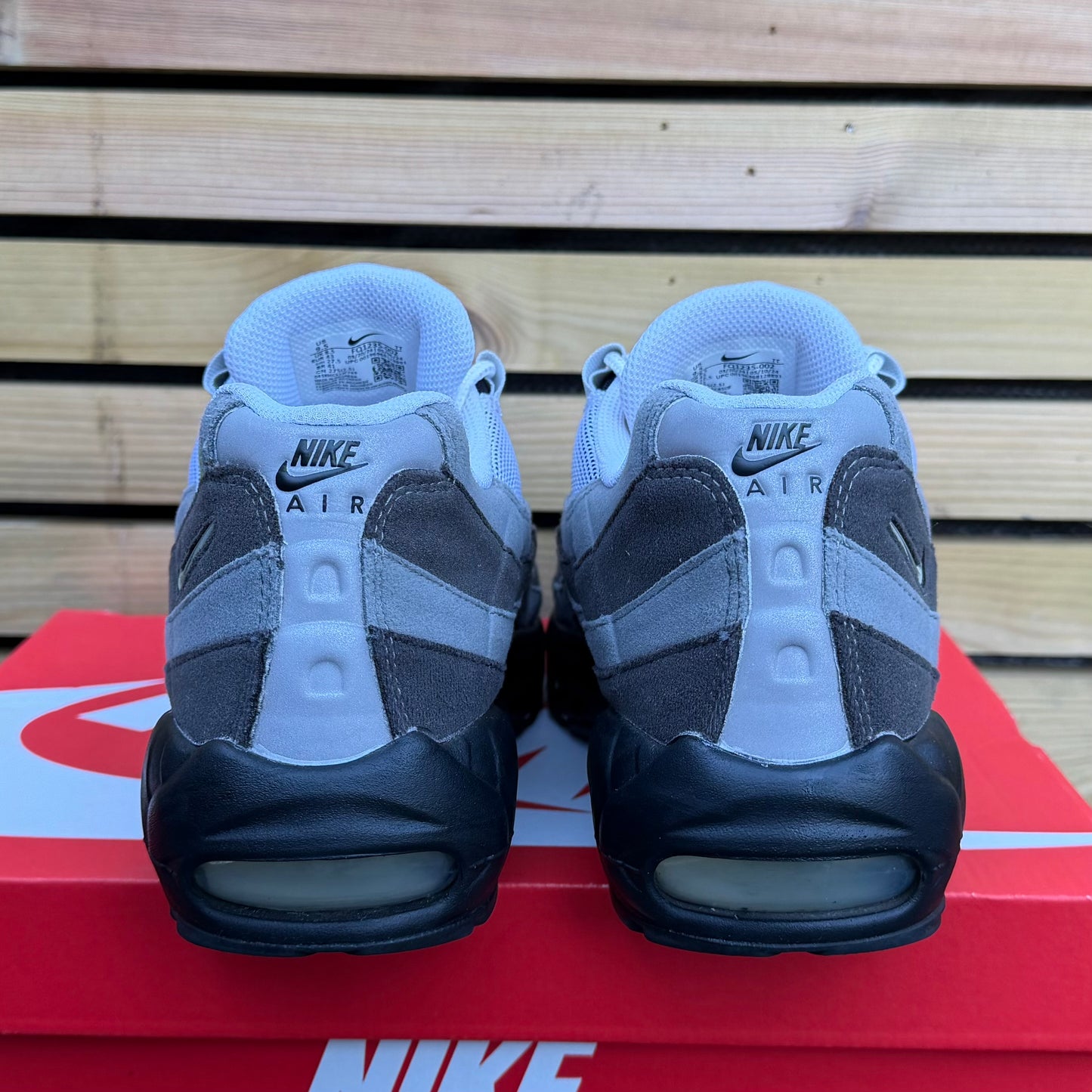Nike Air Max 95 - Grey Jewel - UK8.5