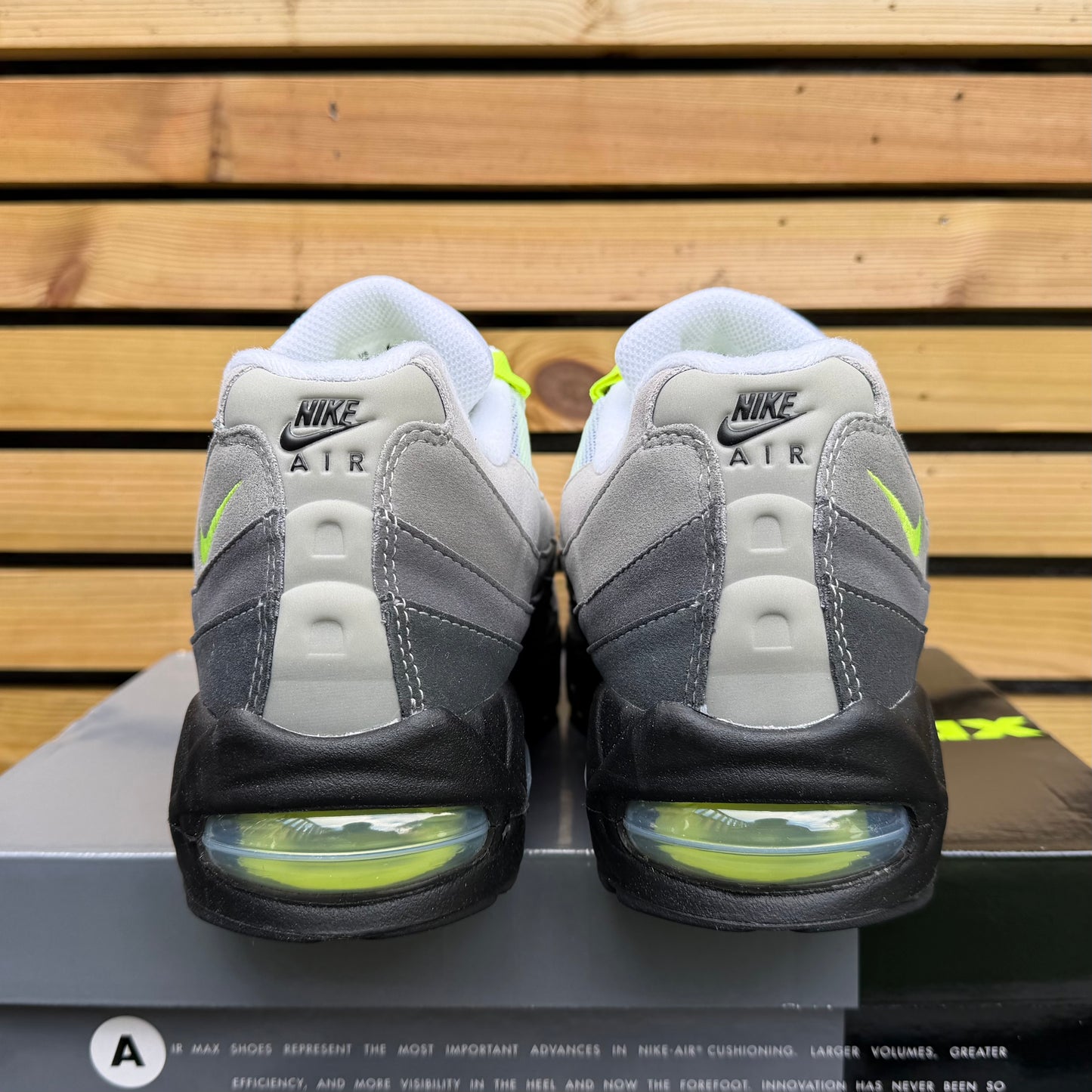 Nike Air Max 95 OG Big Bubble - Neon 2026 - Multiple Sizes - Brand New