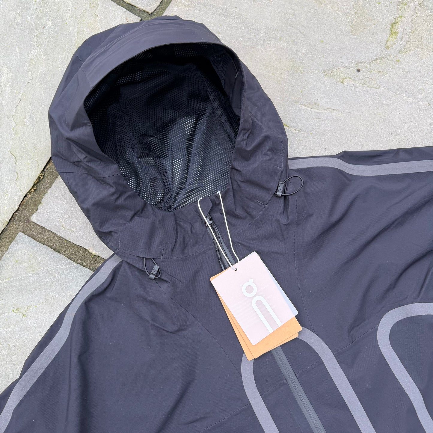 On x Ikon Waterproof Jacket - Medium - Brand New