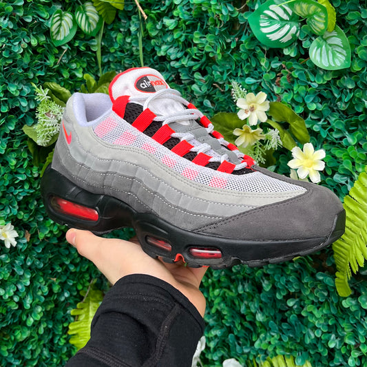 Nike Air Max 95 OG - Solar Red 2018 - UK8