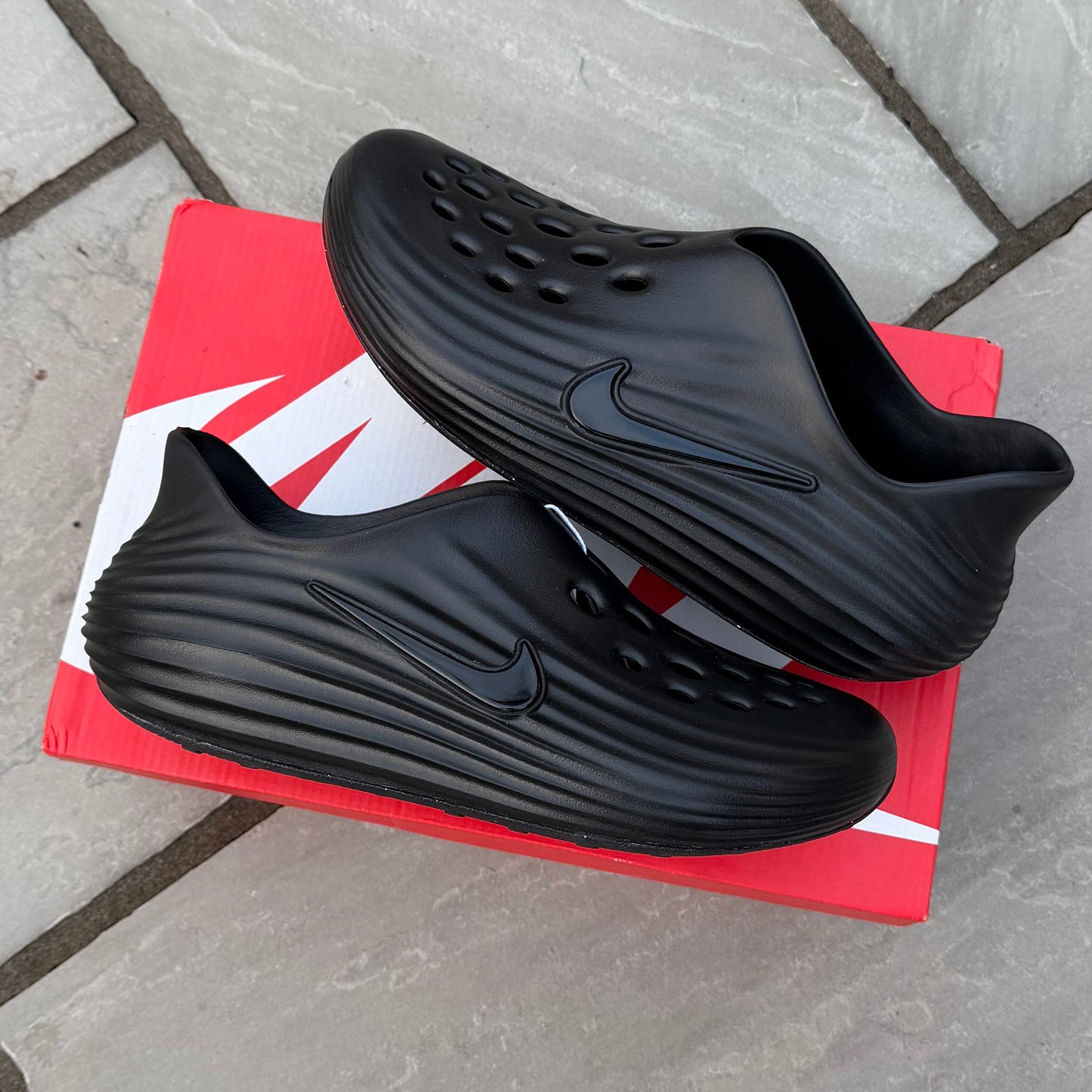 Nike Reactx Rejuven8 - Black - UK9 - Brand New