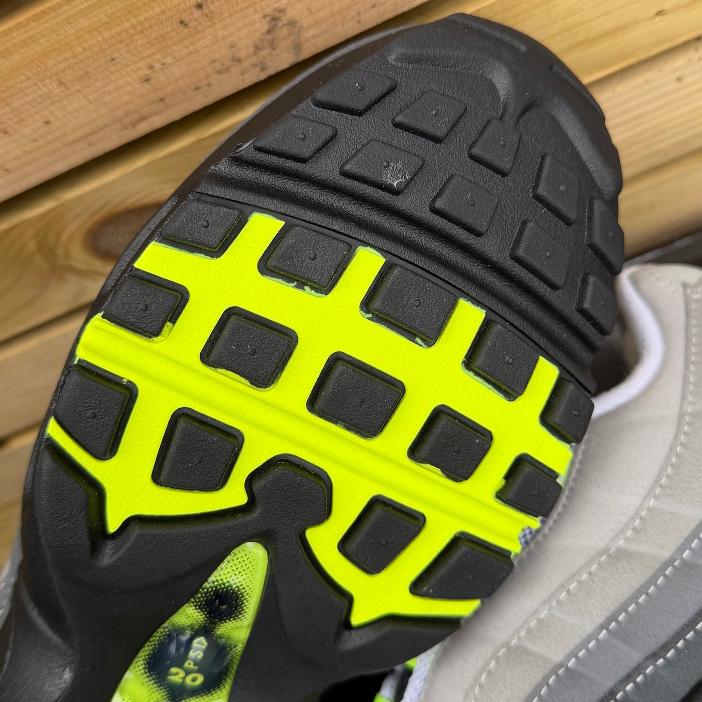 Nike Air Max 95 OG Big Bubble - Neon 2026 - Multiple Sizes - Brand New