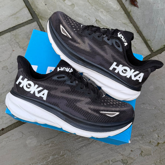 Hoka Clifton 9 - Black / White - UK9
