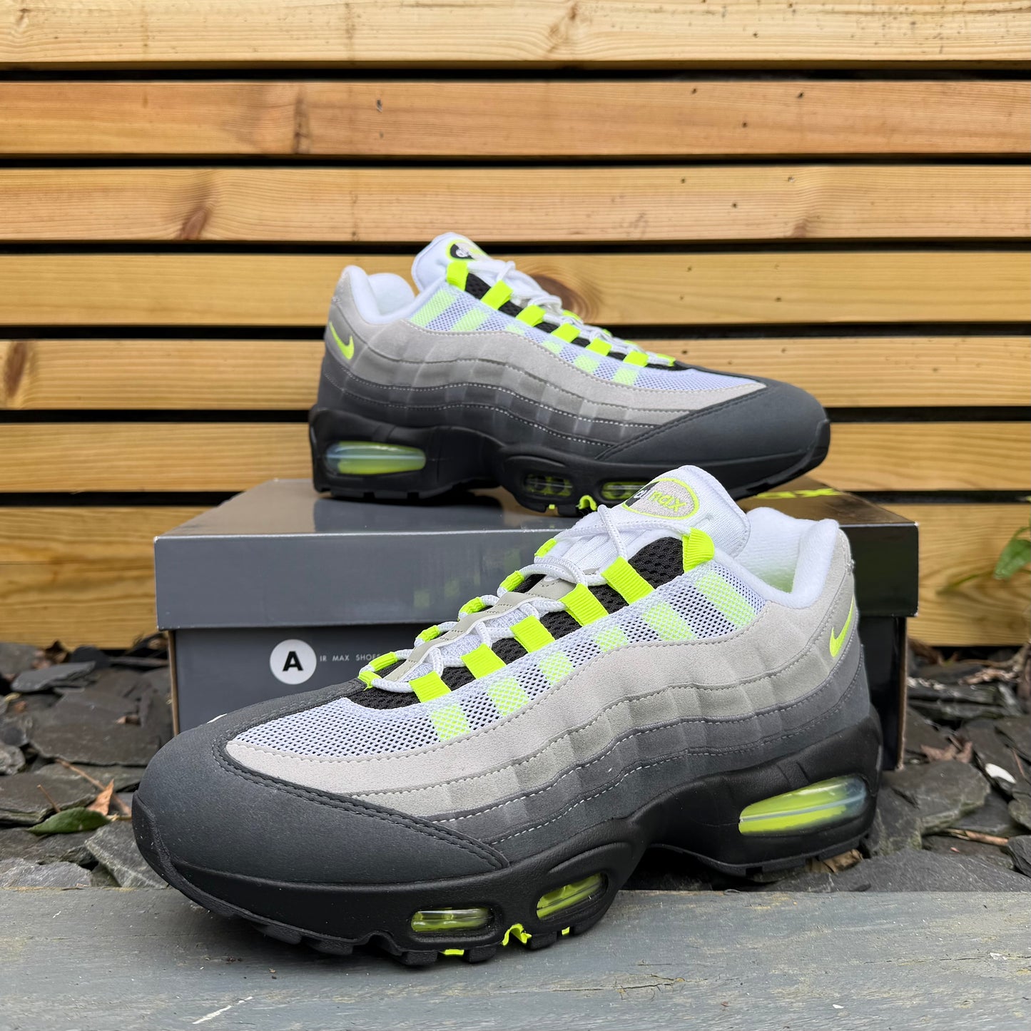 Nike Air Max 95 OG Big Bubble - Neon 2026 - Multiple Sizes - Brand New