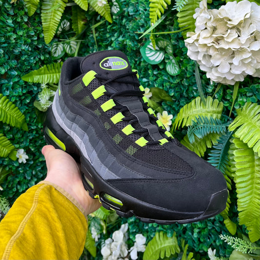 Nike Air Max 95 JD Exclusive Reverse Neon UK12