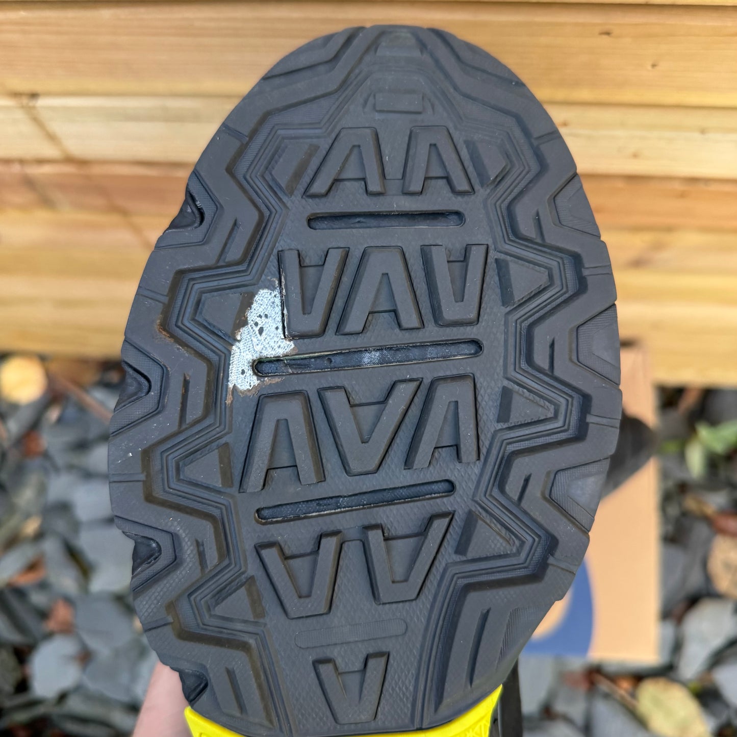 Asics Gel-Venture 6 - Black / Yellow - UK10