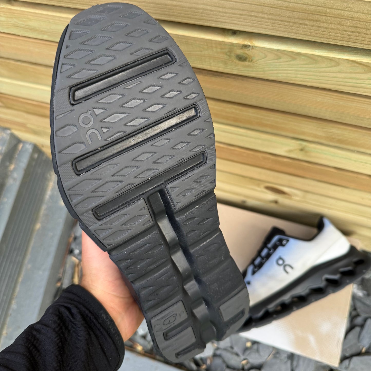 On Running CloudTilt - Ultramarine / Eclipse - UK10.5
