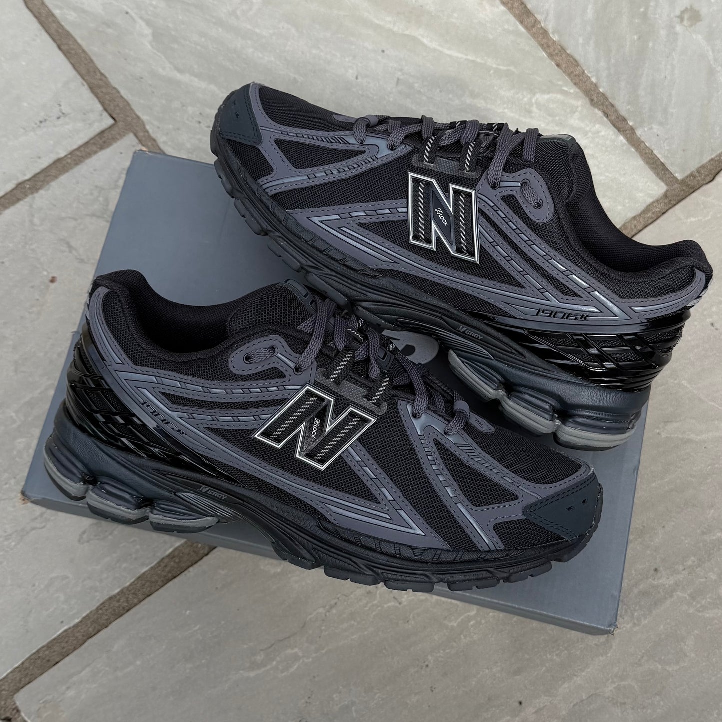 New Balance 1906R - Black Phantom - UK9
