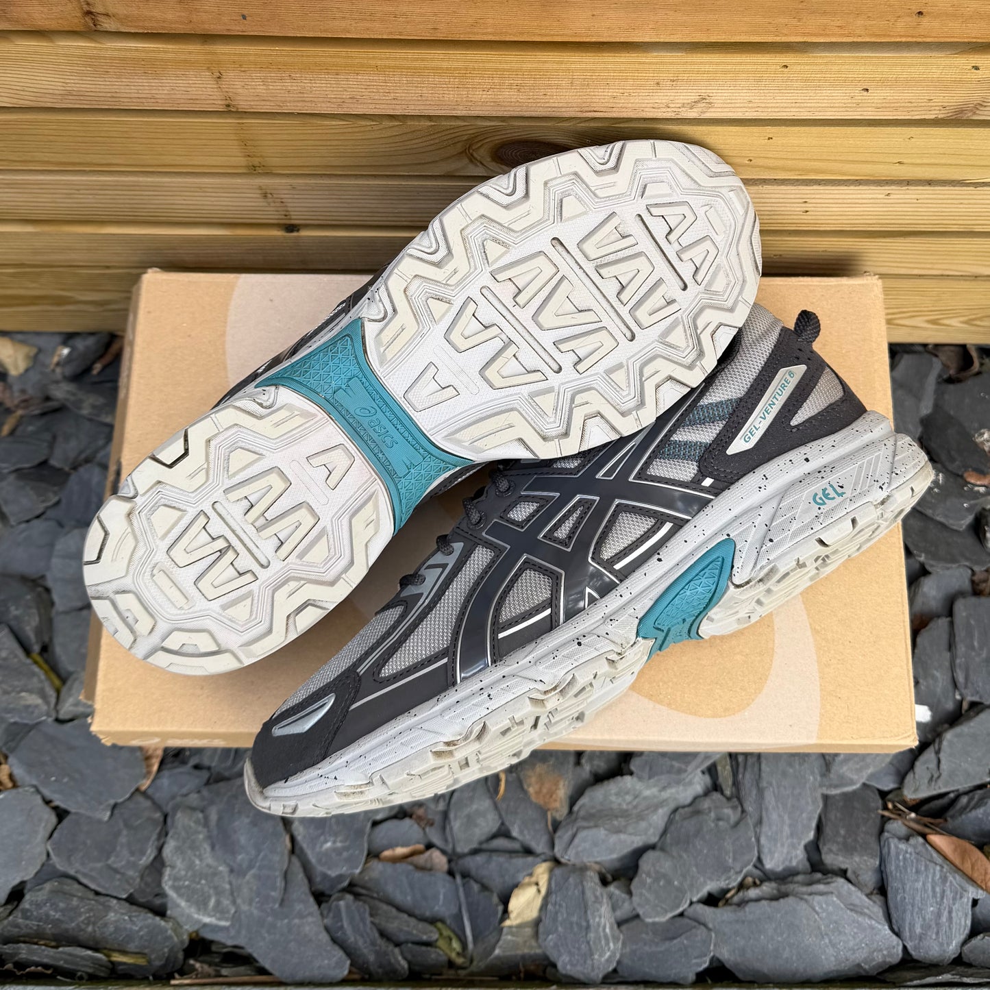 Asics Gel-Venture 6 - Cement Grey / Obsidian Grey - UK9.5