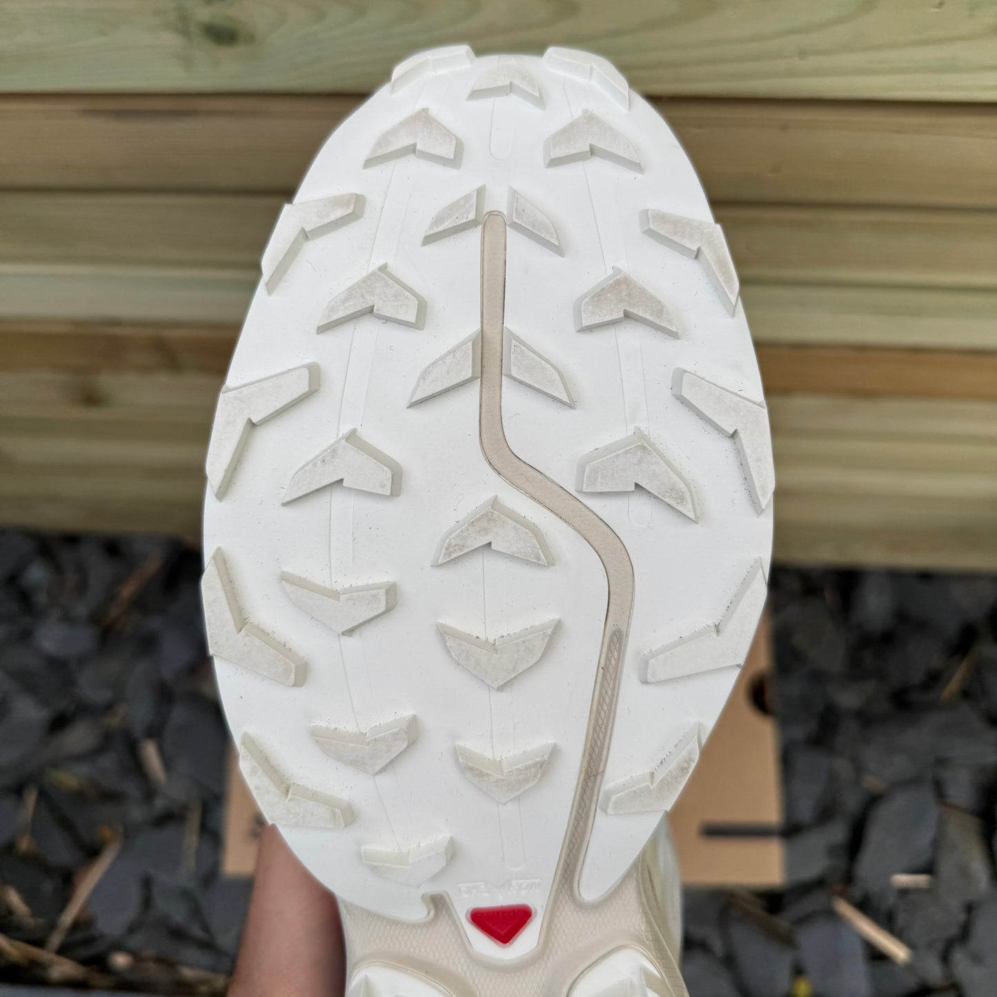 Salomon XT-6 - Almond Milk / Bleached Sand / Aurora Red - UK9 - Brand New