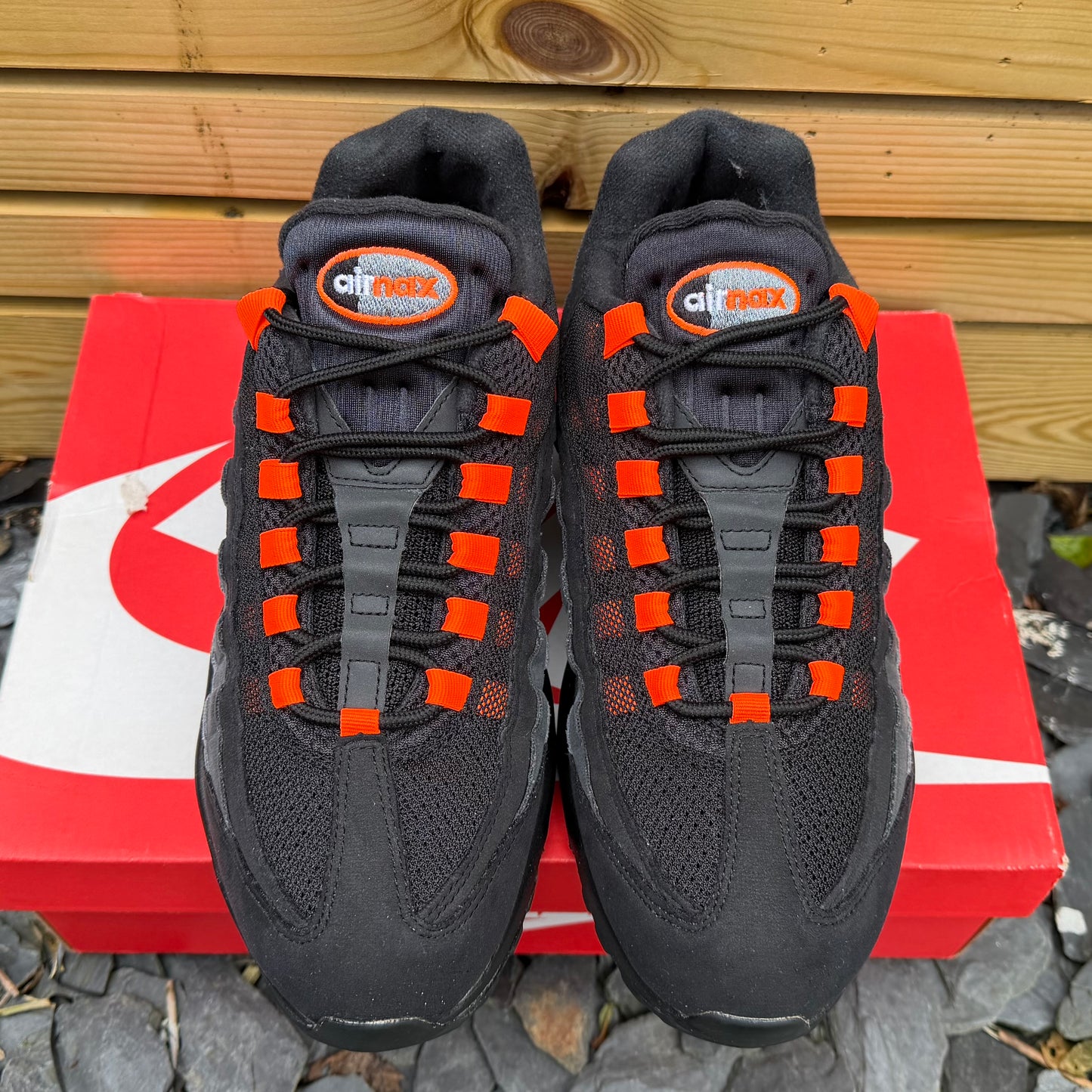 Nike Air Max 95 - Hyper Crimson - UK9