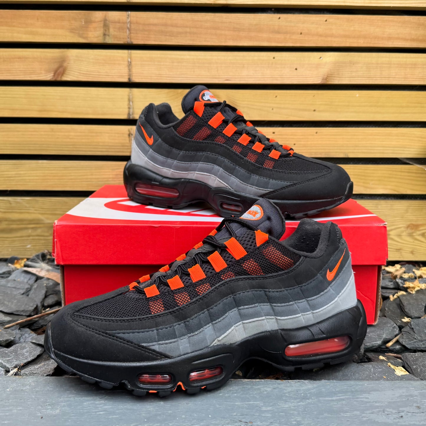 Nike Air Max 95 - Hyper Crimson - UK8.5