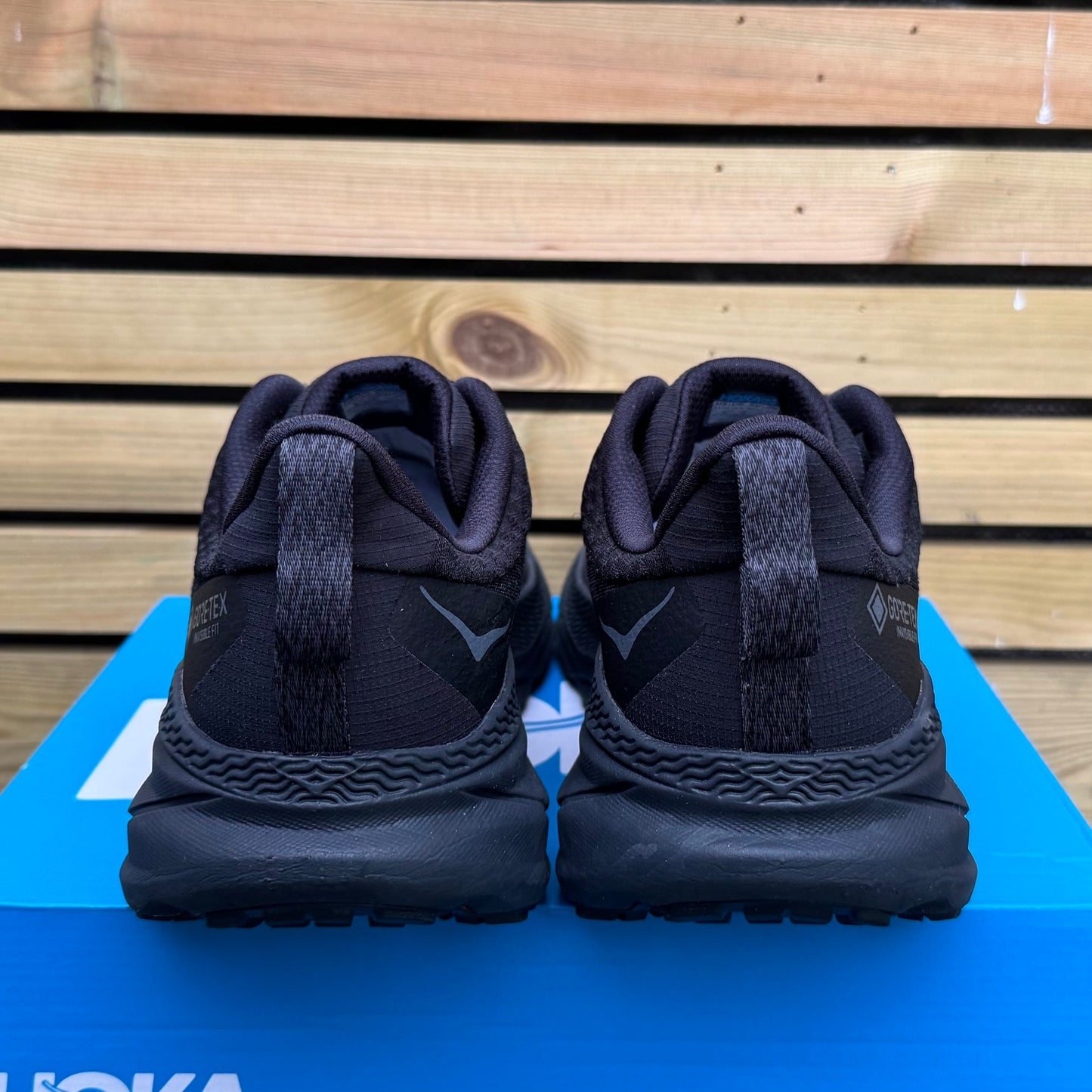 Hoka Challenger 7 Gore-Tex - Triple Black - UK10.5
