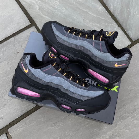 Nike Air Max 95 OG Big Bubble - Sundial - UK8.5